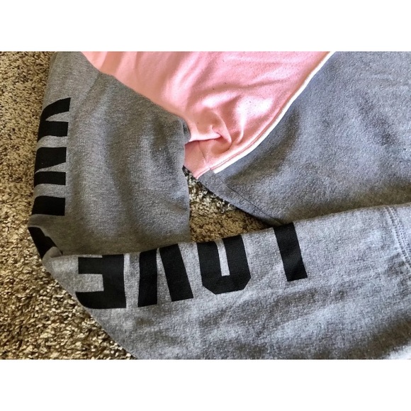 Victoria secret set - Picture 2 of 4